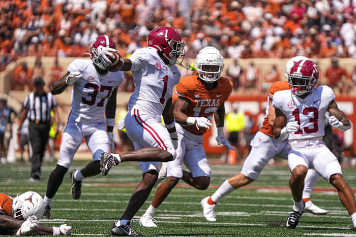 Sep 10, 2022; Austin, TX, USA; Alabama defensive back Kool-Aid McKinstry (1) runs the ball during the game against Texas at Royal Memorial Stadium on Sep. 10, 2022.